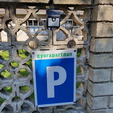 Gyorapartman Exteriör bild