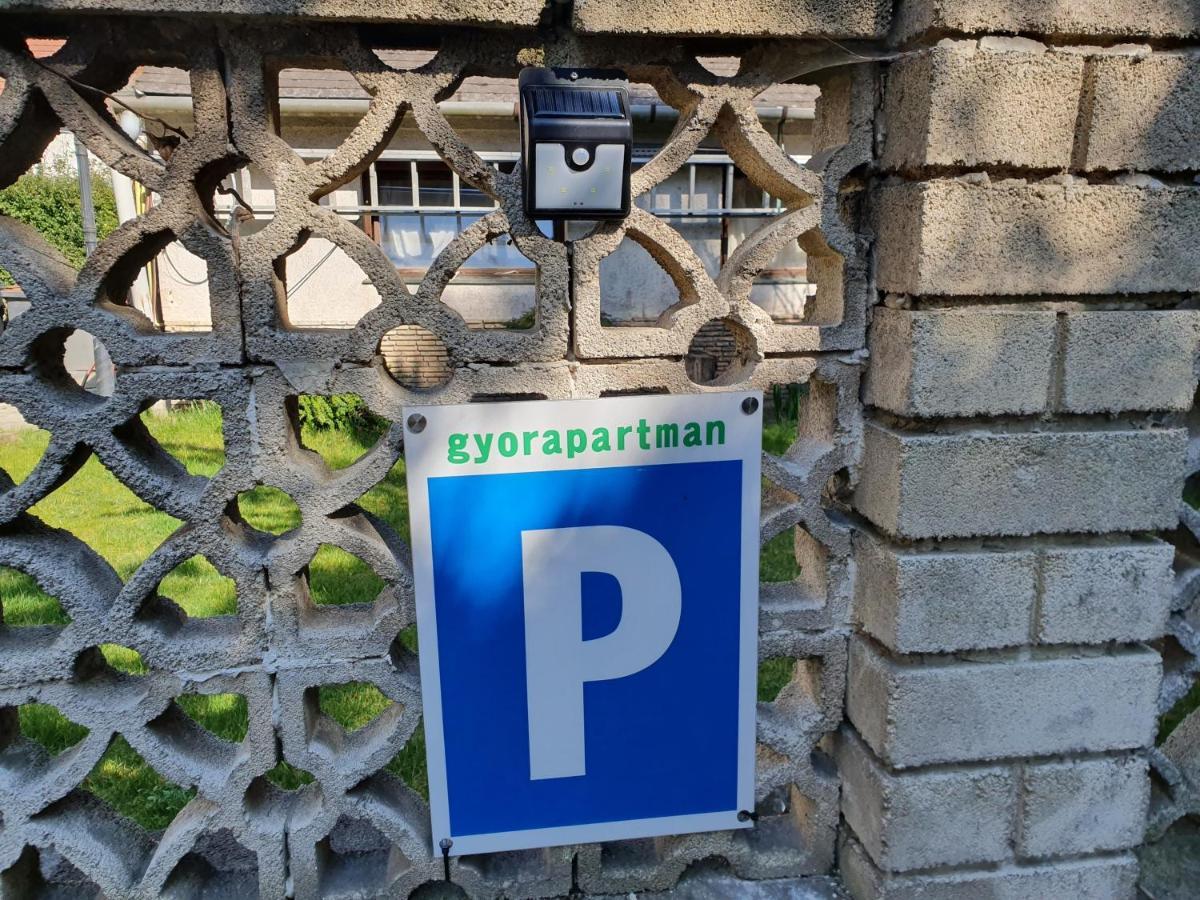 Gyorapartman Exteriör bild