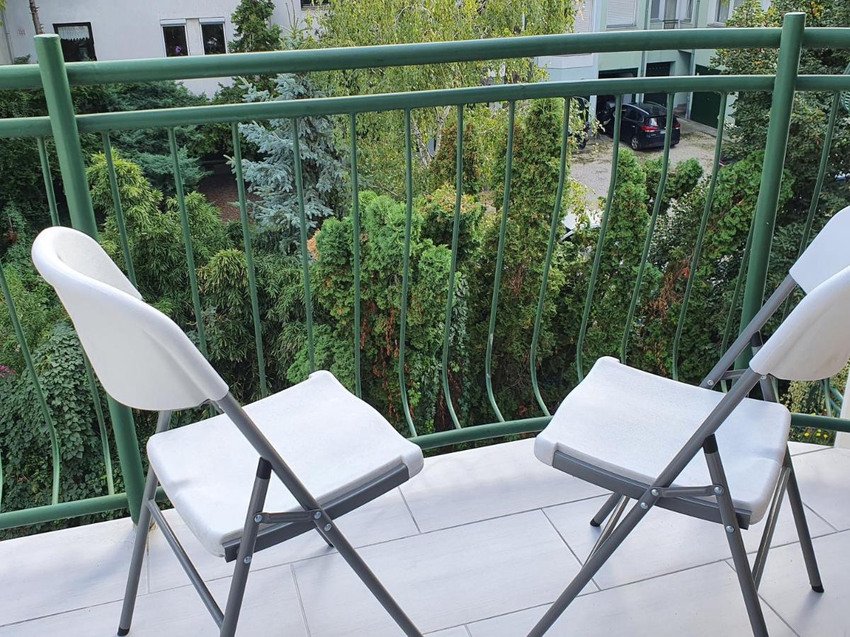 Gyorapartman Exteriör bild